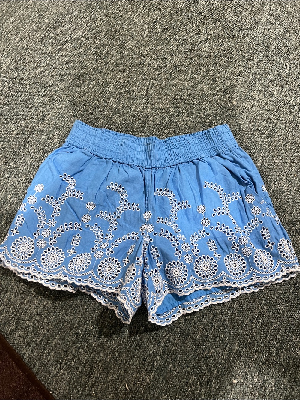 SOLD OUT J CREW linen blue  Eyelet Pull-On Shorts Women's Size Small Jetset